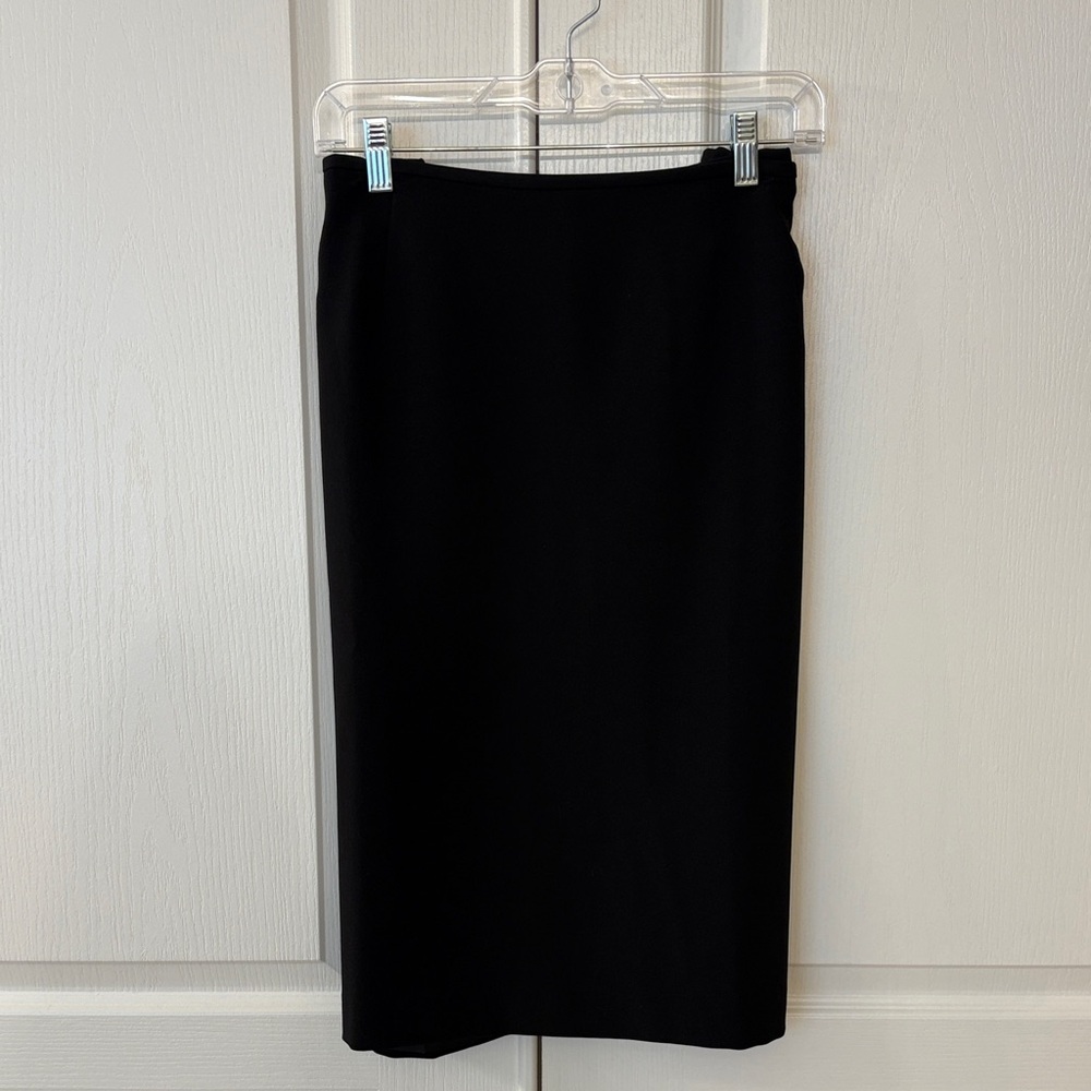 Jones Studio Classic Black Pencil Skirt